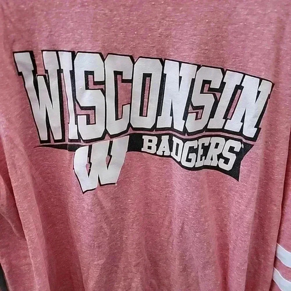 Wisconsin Badgers Campus Heritage Long Sleeve Red Long Sleeve Shirt XLarge Comfy - Picture 4 of 4